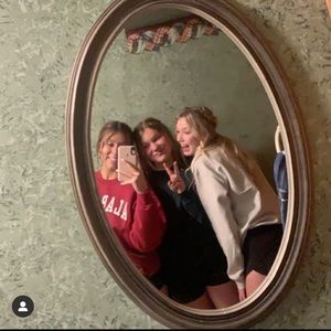 Meet your Posher, Hailey